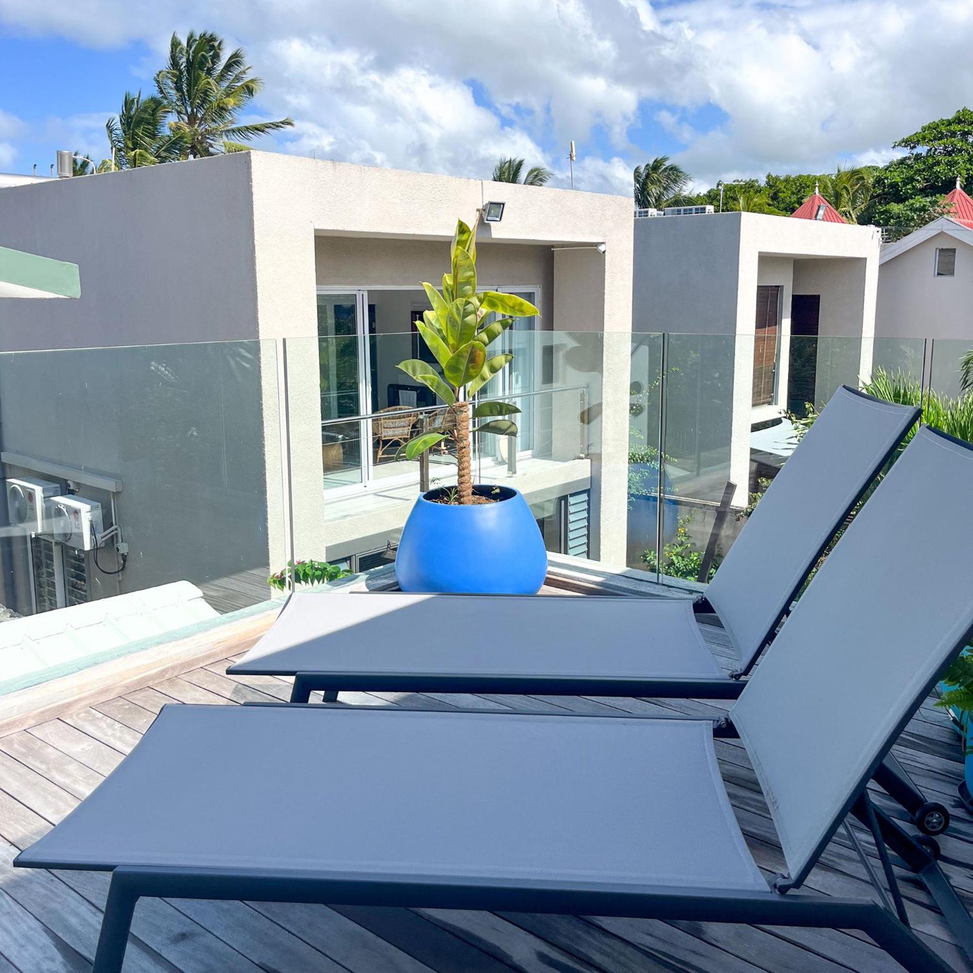 Blue Ocean Suites & Apartments Trou d'Eau Douce Exterior foto